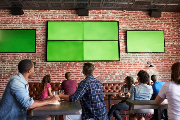 How to Elevate Your Sports Viewing Experience: Check out Dallas's Top Bars for Big Screen Entertainment