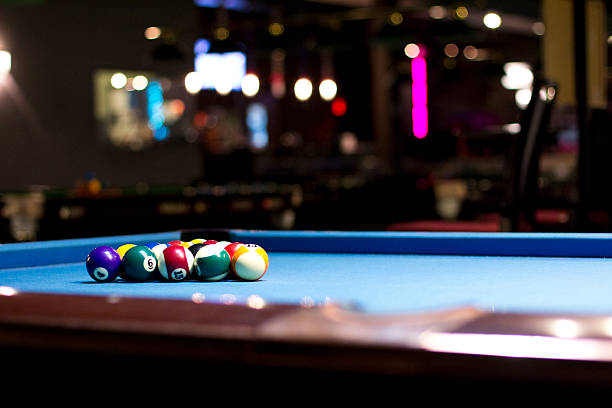 What is a recommended Dallas bar with huge monitors for watching live events?